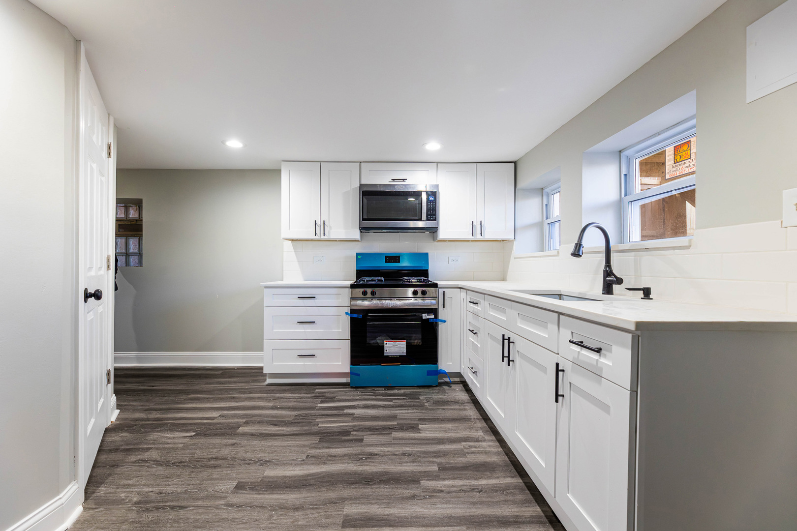 4924 West Congress Parkway Chicago IL 60644