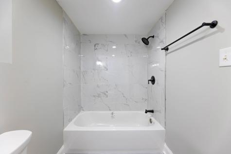 4924 West Congress Parkway Chicago IL 60644