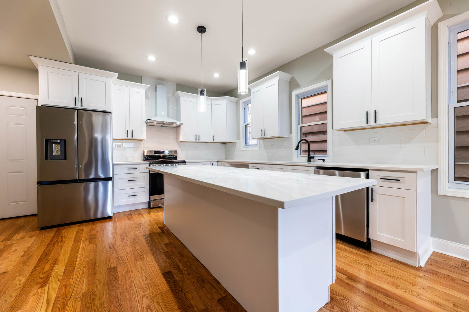 4924 West Congress Parkway Chicago IL 60644