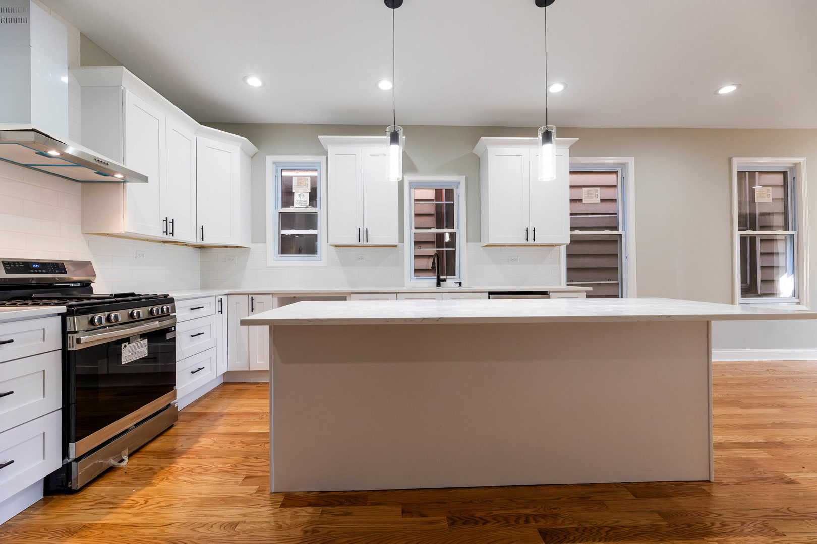 4924 West Congress Parkway Chicago IL 60644