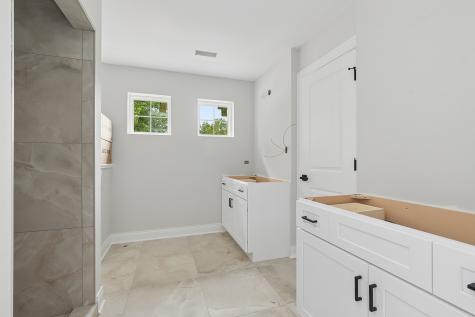 7630 West 66th Street Bedford Park IL 60501