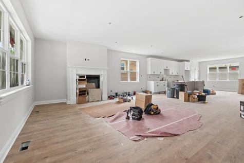 7630 West 66th Street Bedford Park IL 60501