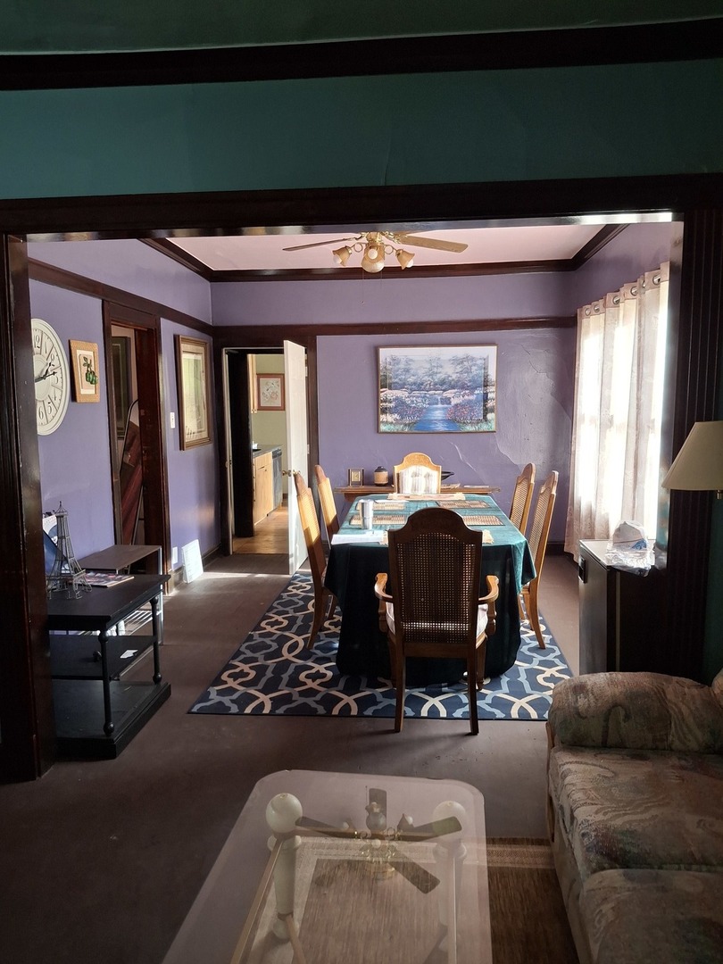 11337 South Parnell Avenue Chicago IL 60628