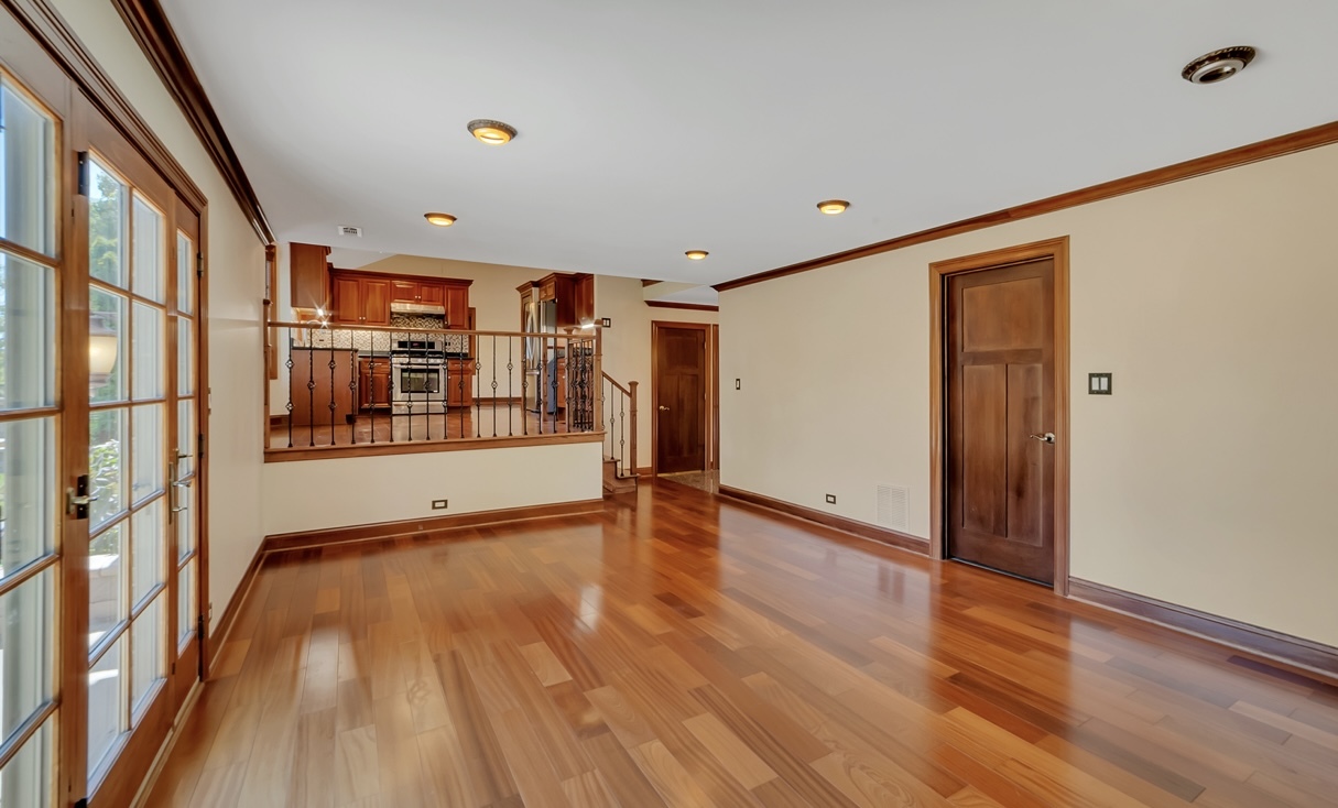 9041 Sunrise Lane Orland Park IL 60462