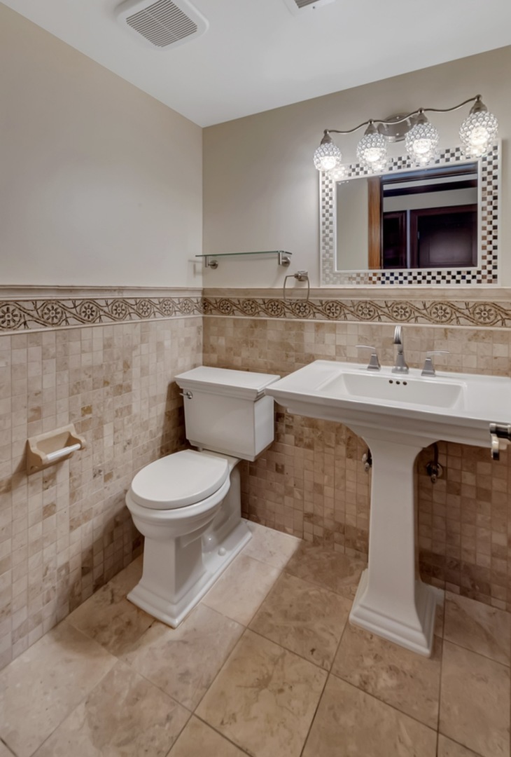 9041 Sunrise Lane Orland Park IL 60462