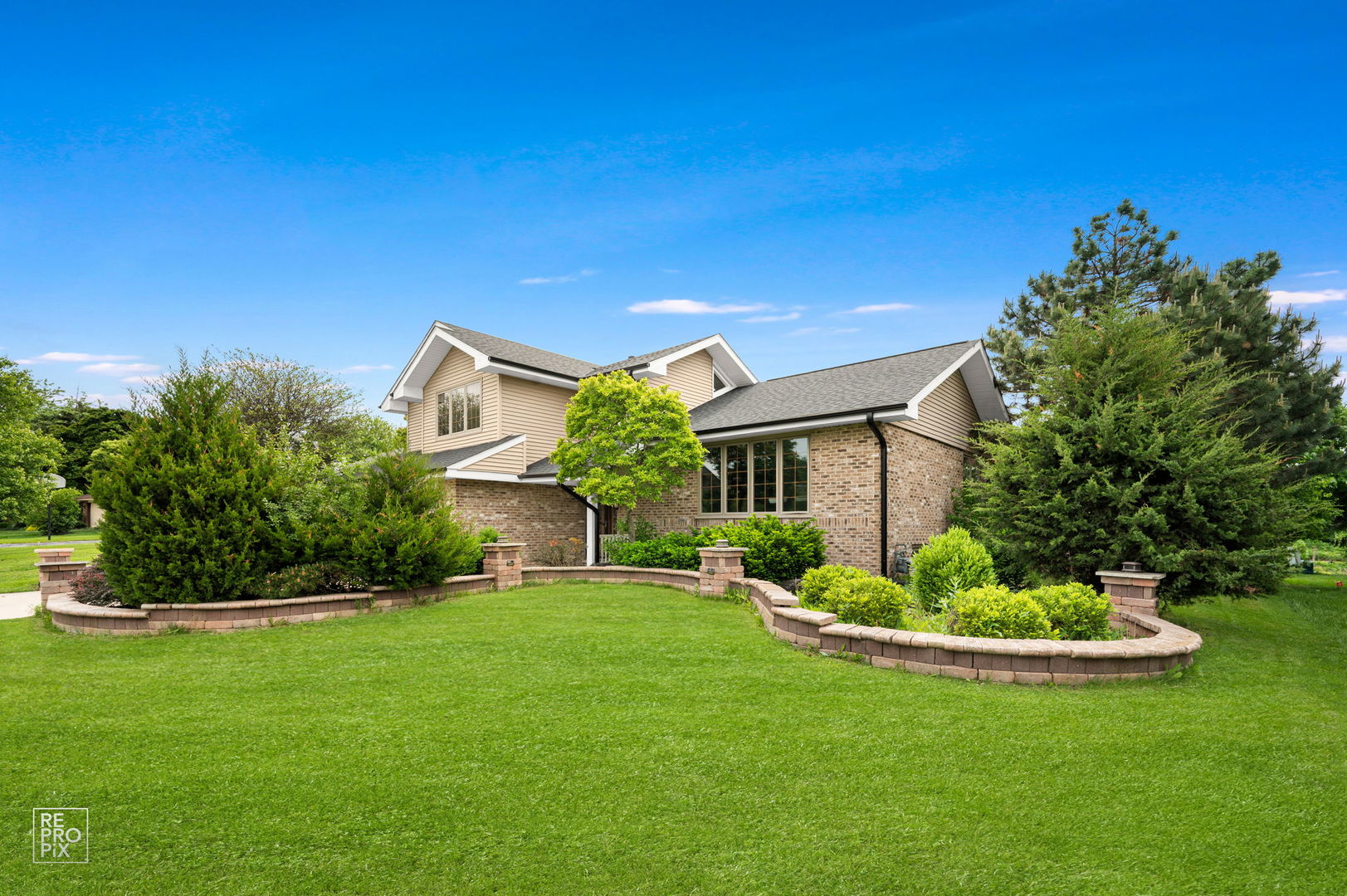 9041 Sunrise Lane Orland Park IL 60462