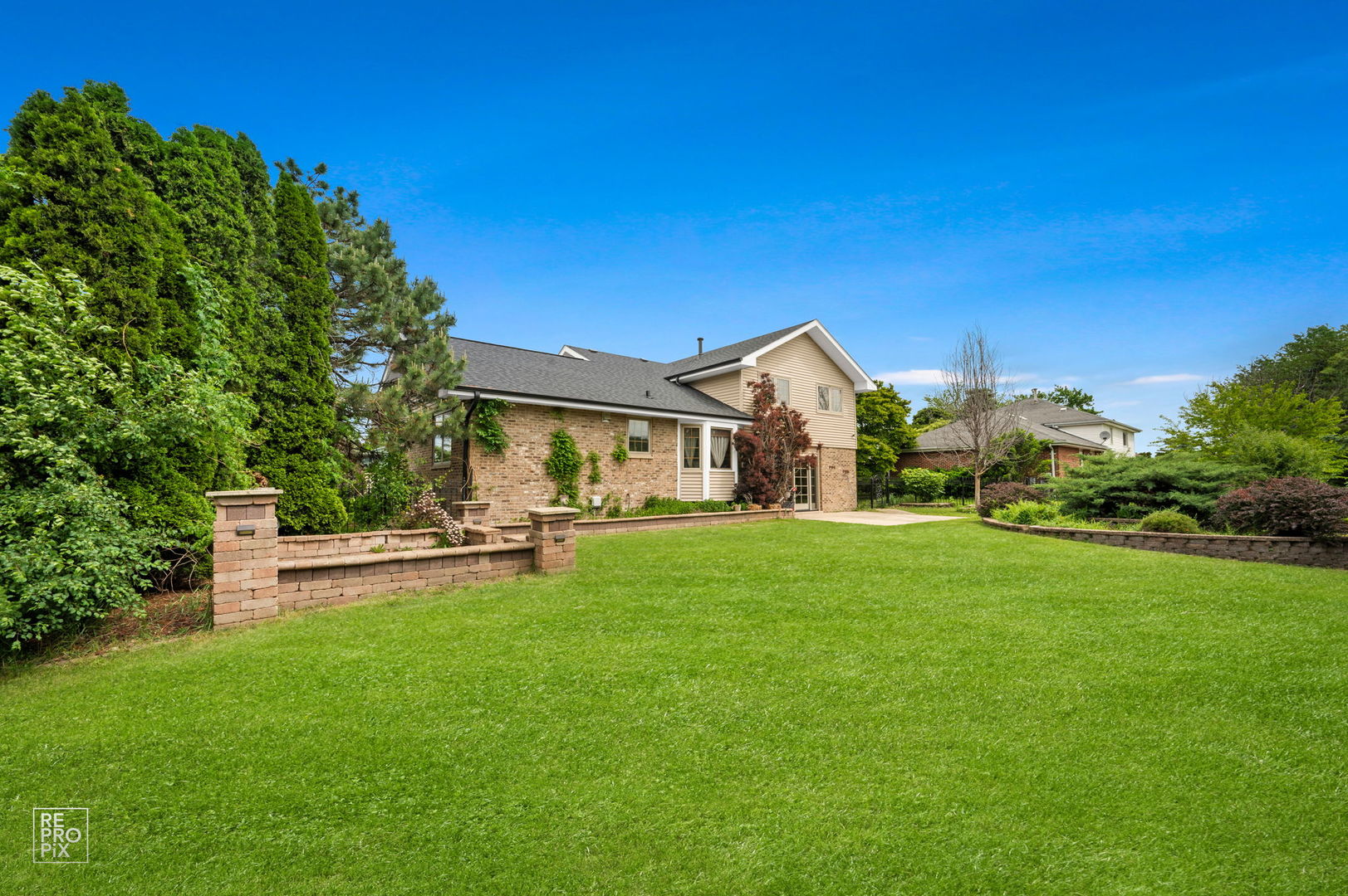 9041 Sunrise Lane Orland Park IL 60462