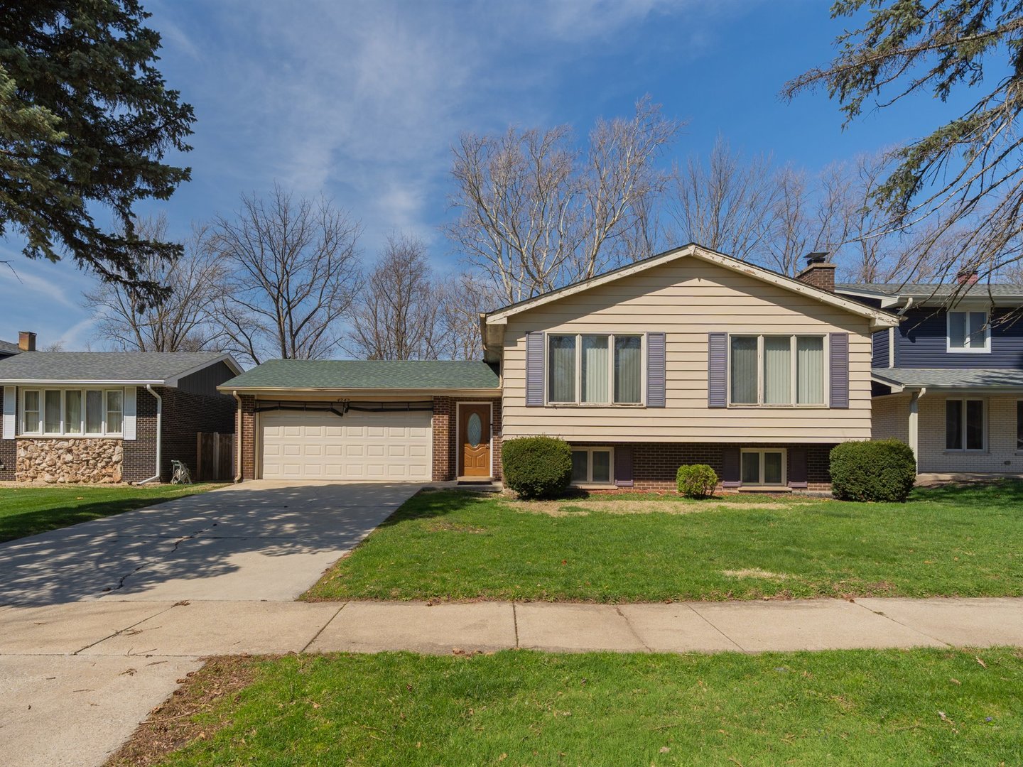 4242 Pinewood Lane Matteson IL 60443