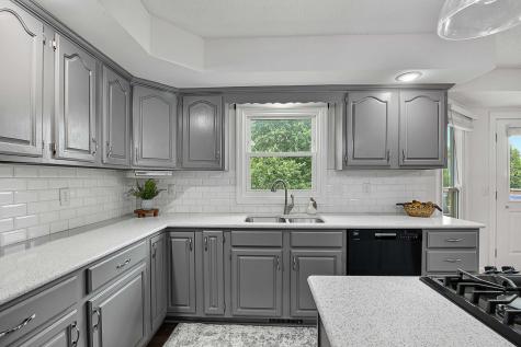 1202 Kenneth Drive Bloomington IL 61704