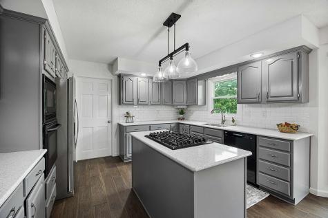 1202 Kenneth Drive Bloomington IL 61704
