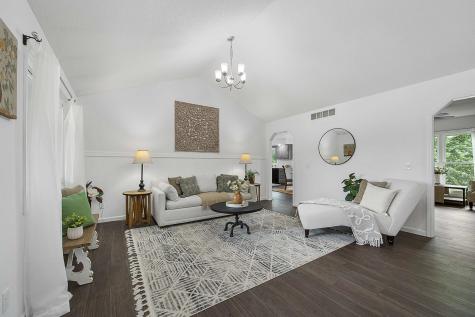 1202 Kenneth Drive Bloomington IL 61704