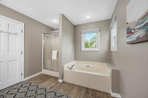 1202 Kenneth Drive Bloomington IL 61704