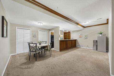 1202 Kenneth Drive Bloomington IL 61704