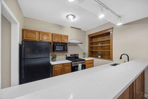 1202 Kenneth Drive Bloomington IL 61704