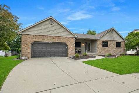 1202 Kenneth Drive Bloomington IL 61704