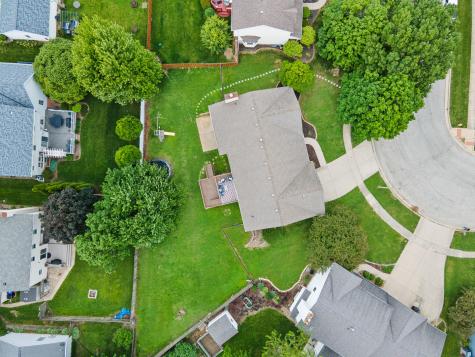 1202 Kenneth Drive Bloomington IL 61704