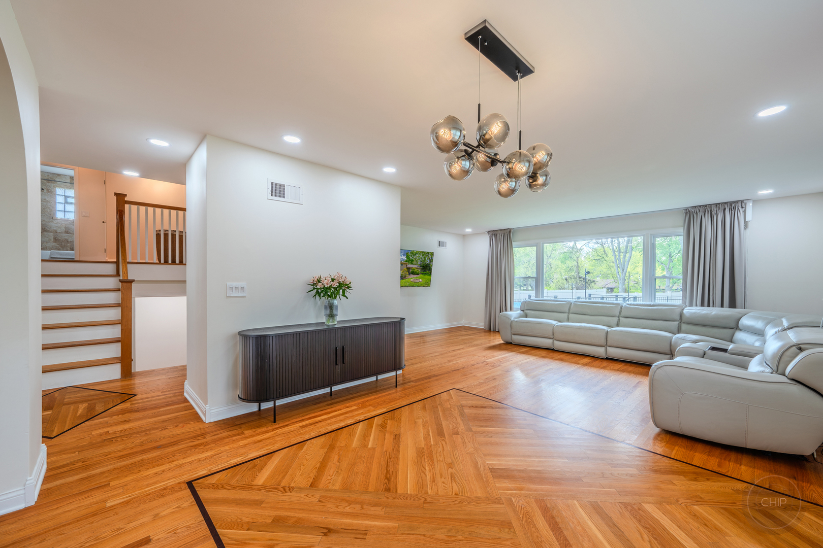 10S220 Alan Road Naperville IL 60564
