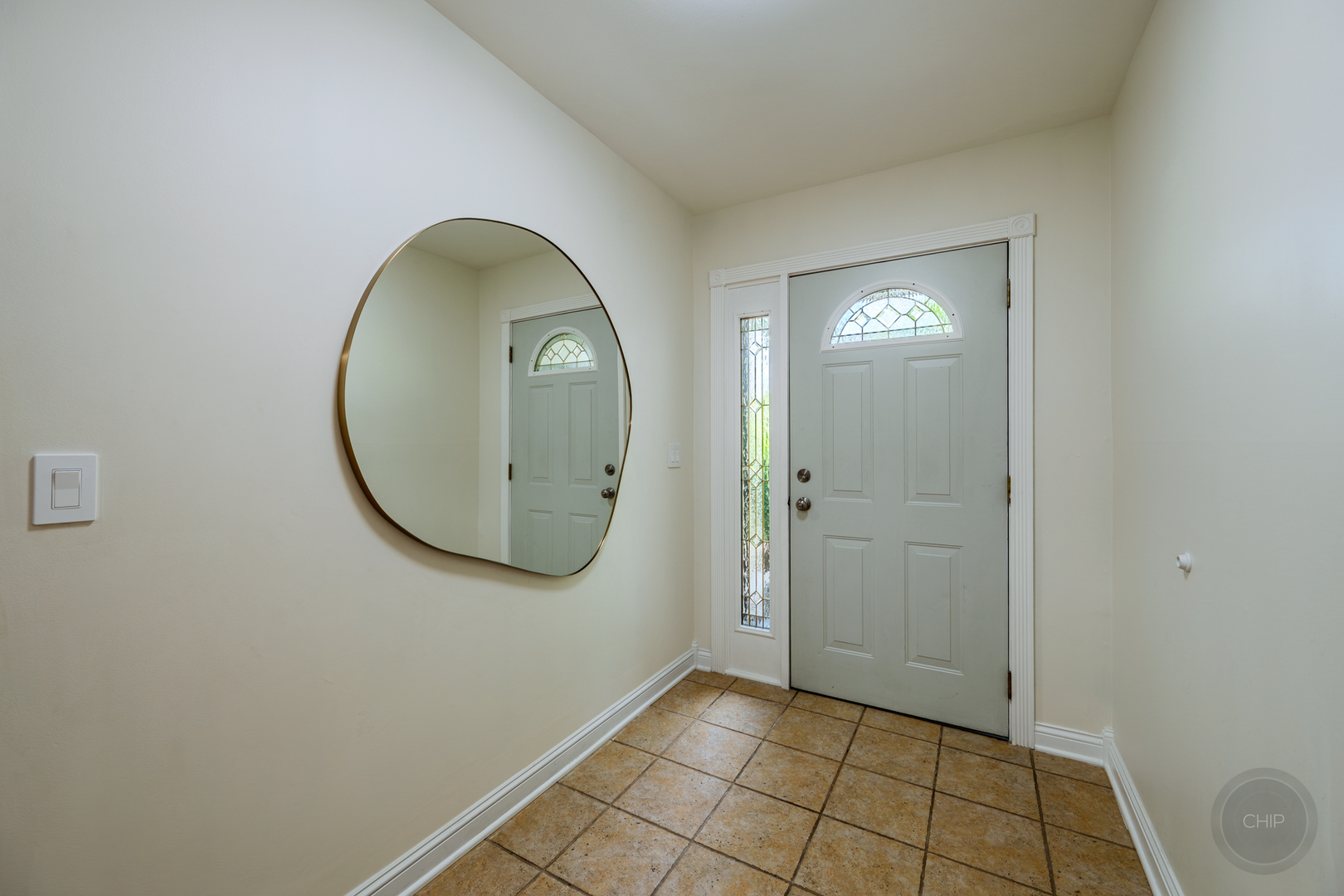 10S220 Alan Road Naperville IL 60564