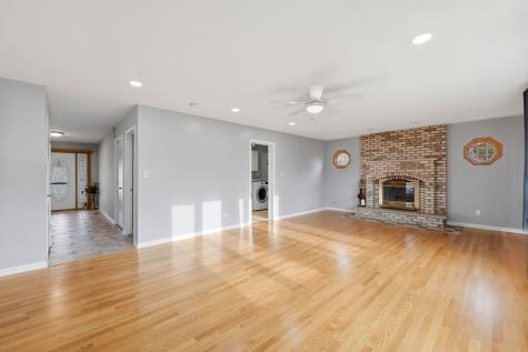 8920 Emerald Court Hickory Hills IL 60457