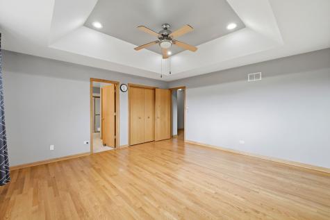 8920 Emerald Court Hickory Hills IL 60457