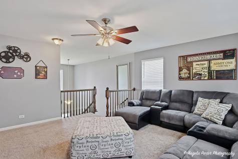 1417 Newport Circle Pingree Grove IL 60140