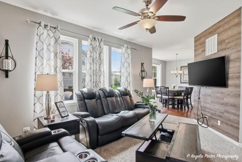 1417 Newport Circle Pingree Grove IL 60140