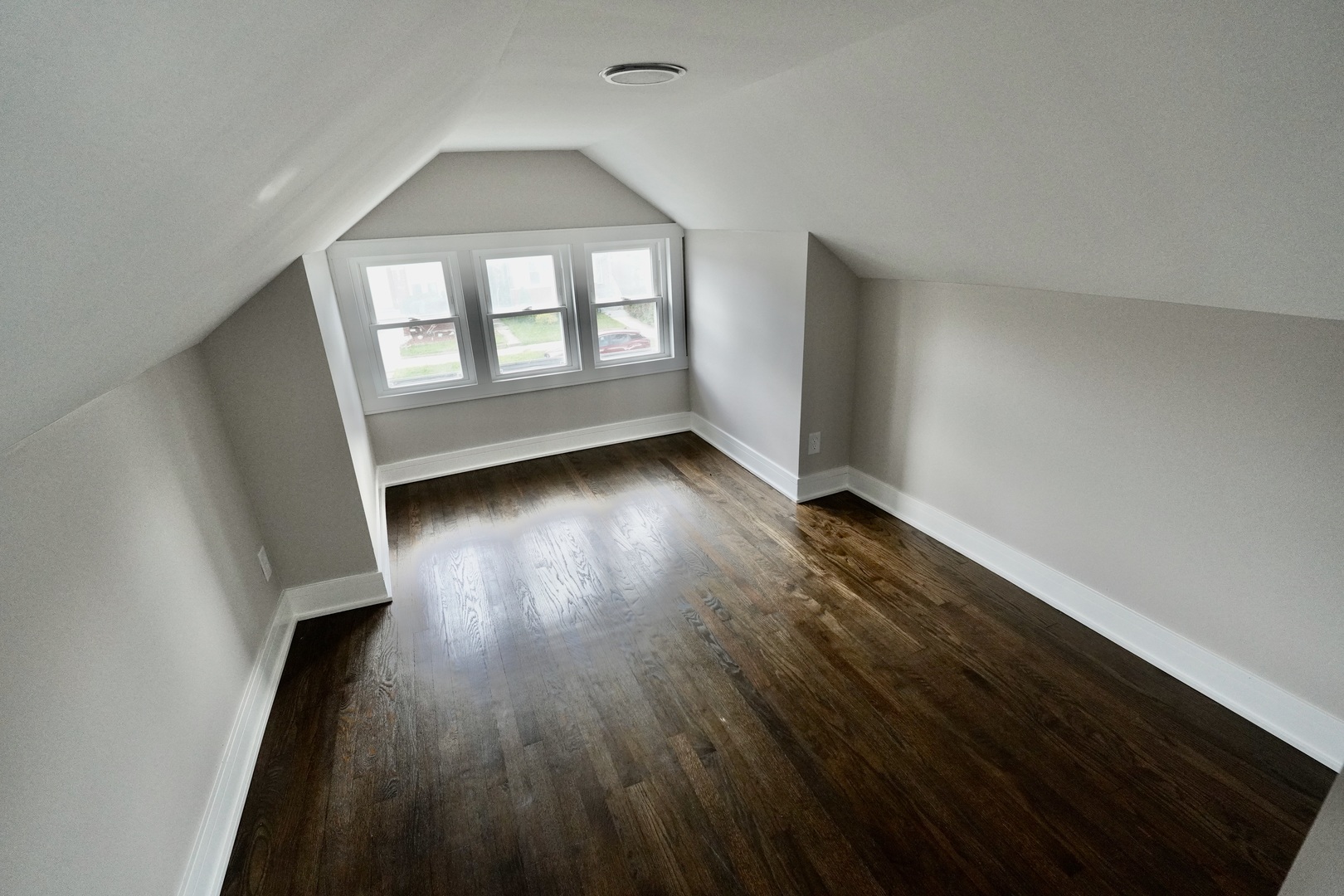 8734 South Honore Street Chicago IL 60620