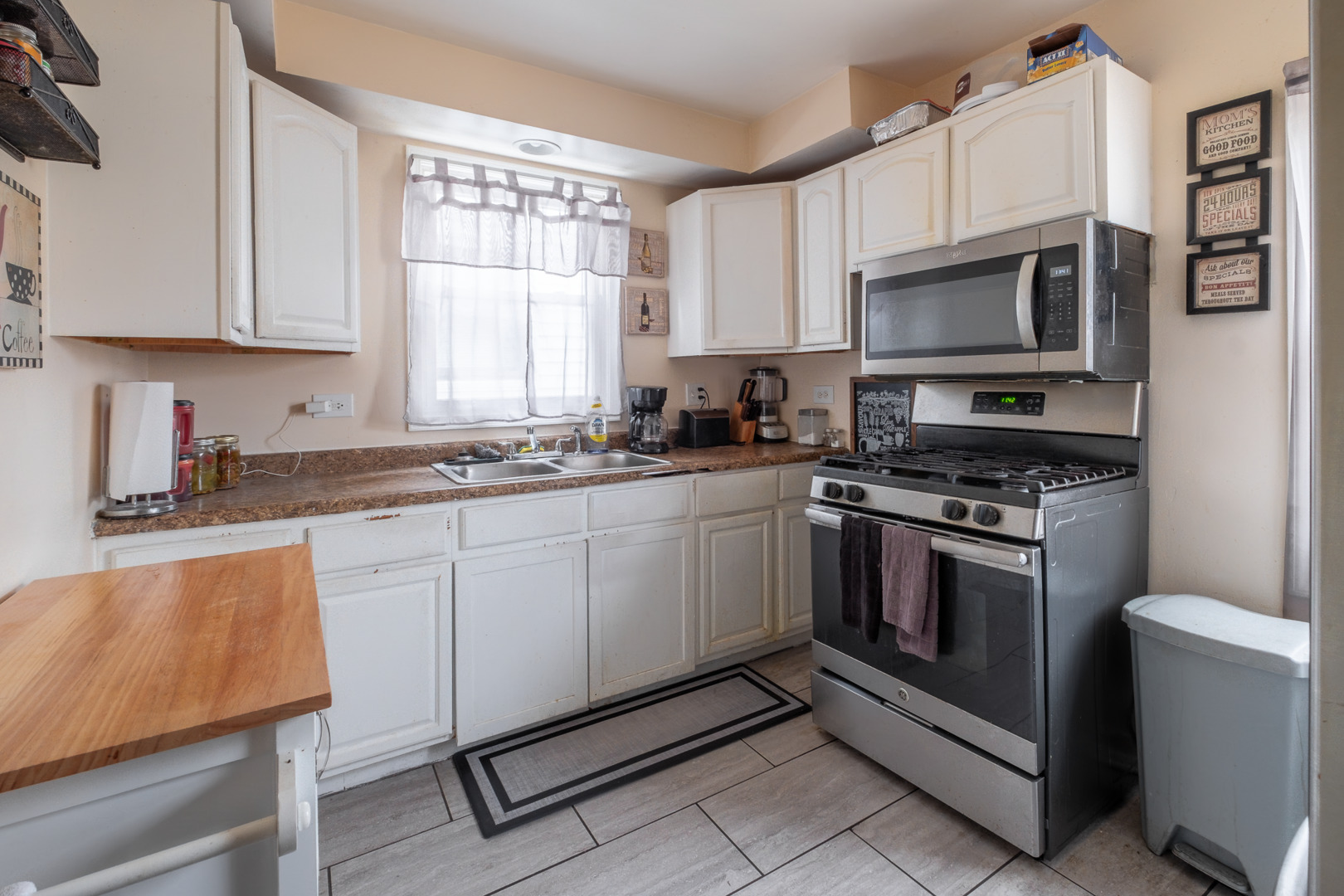 12416 South Princeton Avenue Chicago IL 60628