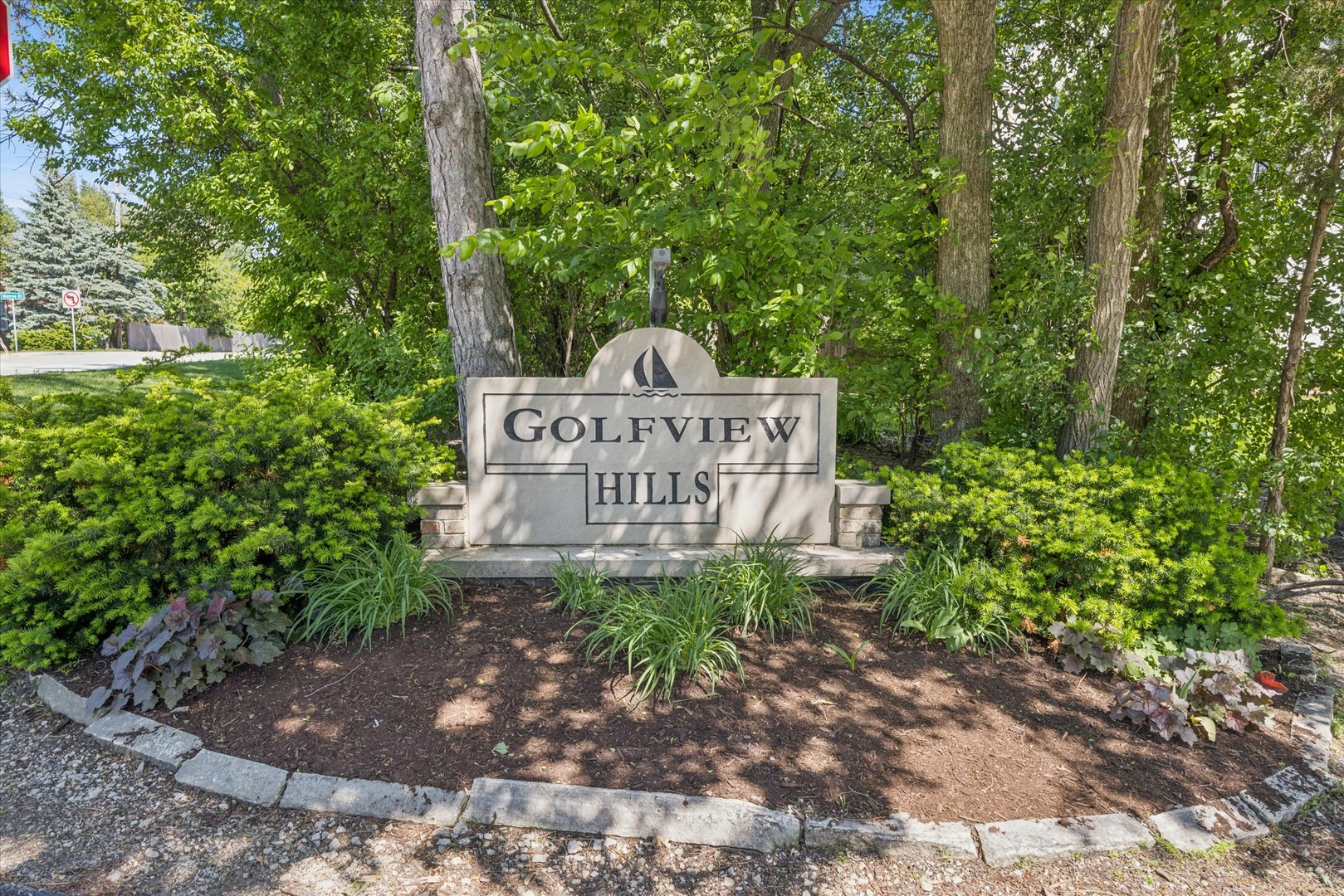 5524 South Quincy Street Hinsdale IL 60521