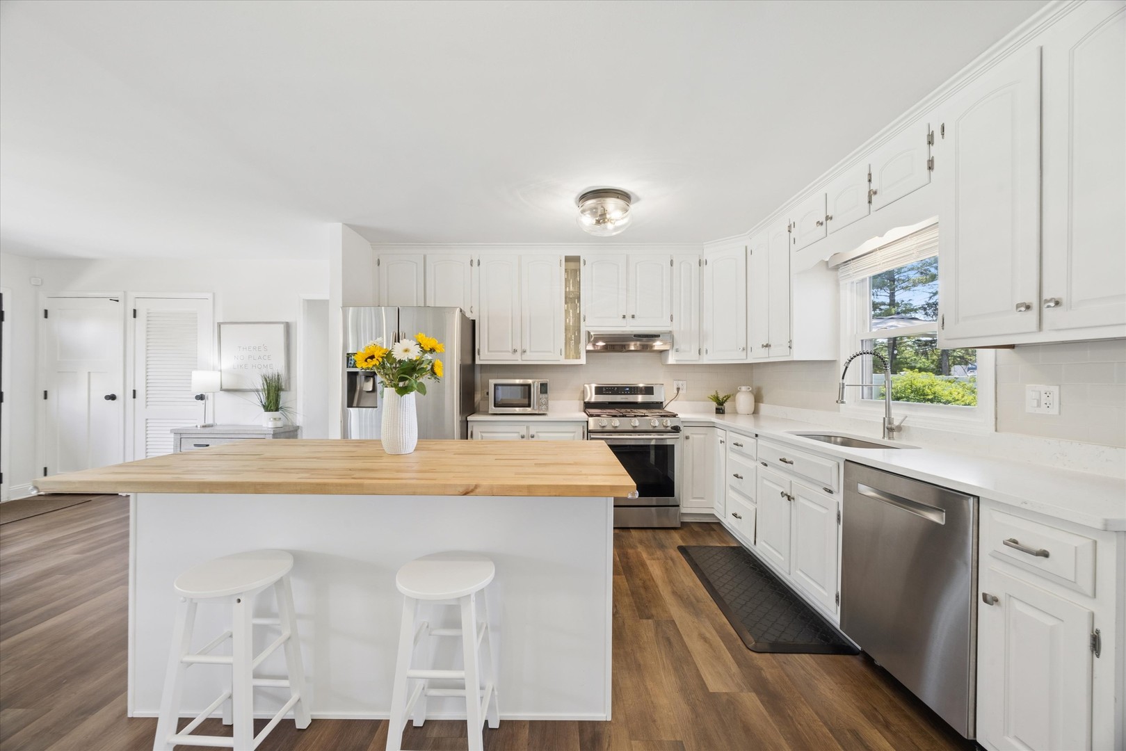 5524 South Quincy Street Hinsdale IL 60521