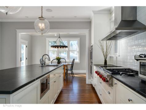 809 Elmwood Avenue Wilmette IL 60091