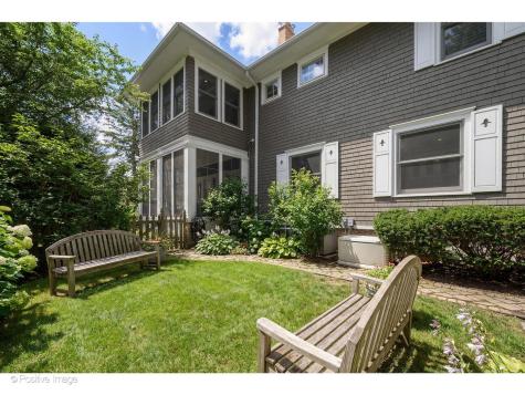 809 Elmwood Avenue Wilmette IL 60091
