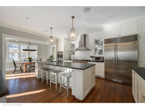 809 Elmwood Avenue Wilmette IL 60091
