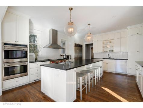 809 Elmwood Avenue Wilmette IL 60091