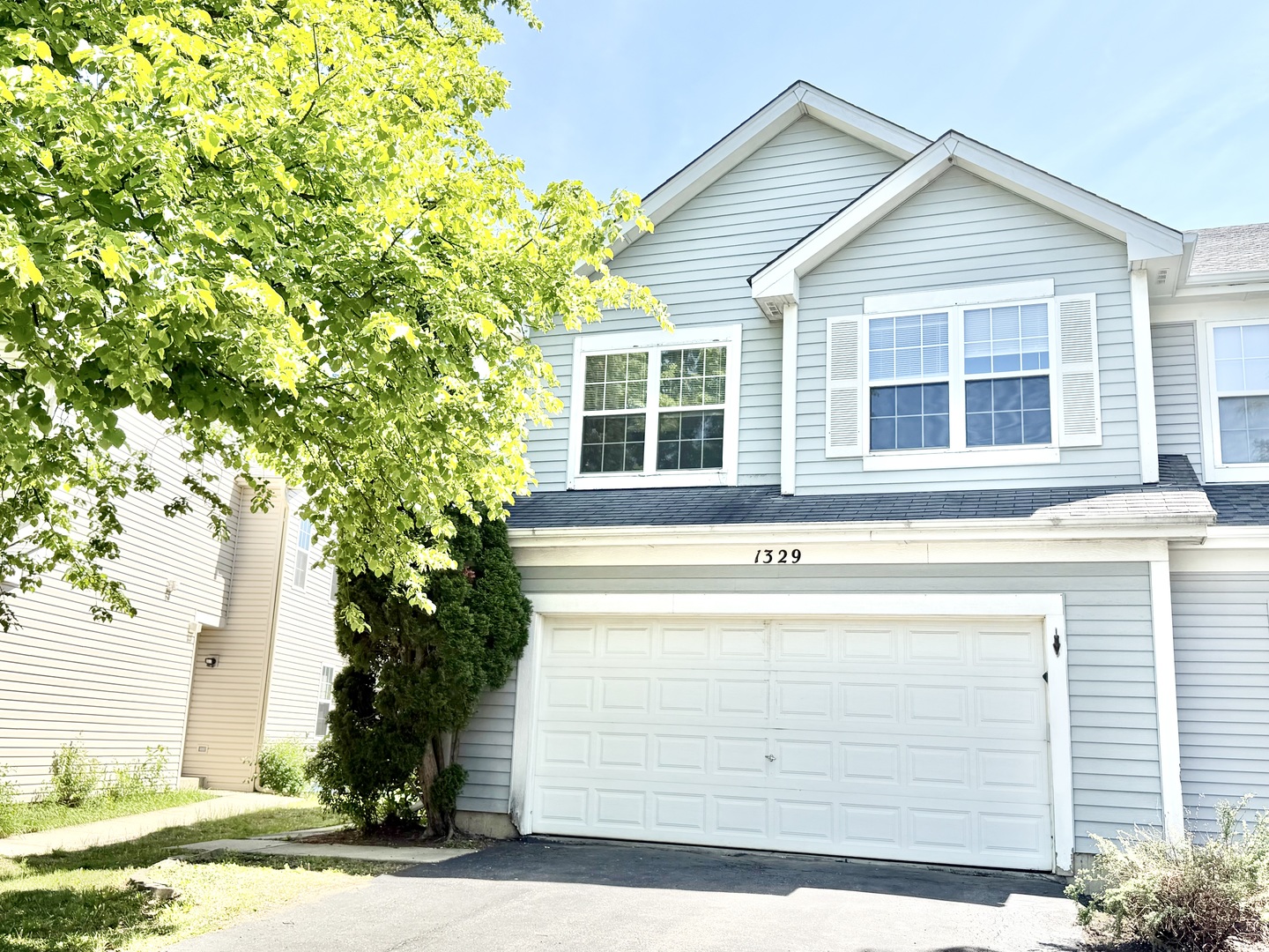 1329 Newport Street Mundelein IL 60060