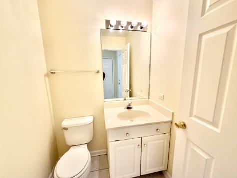 1329 Newport Street Mundelein IL 60060