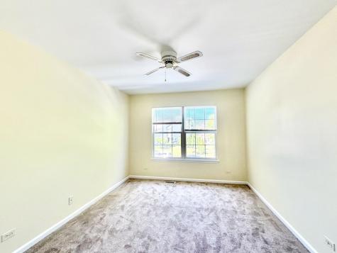 1329 Newport Street Mundelein IL 60060