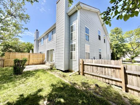 1329 Newport Street Mundelein IL 60060