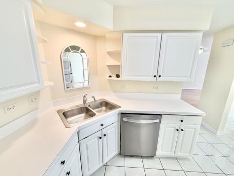 1329 Newport Street Mundelein IL 60060