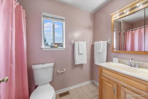 1990 Wildwood Lane Hanover Park IL 60133