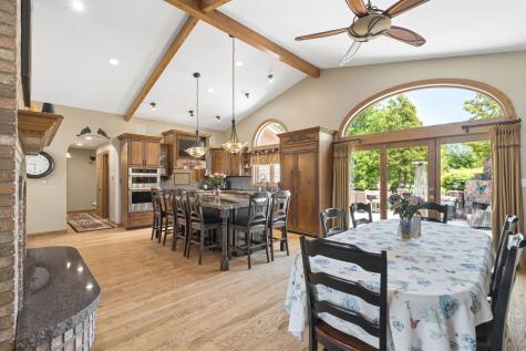 16253 South Regents Road Homer Glen IL 60491