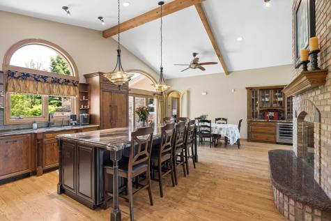 16253 South Regents Road Homer Glen IL 60491
