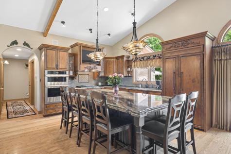 16253 South Regents Road Homer Glen IL 60491