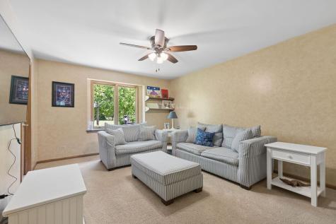 16253 South Regents Road Homer Glen IL 60491