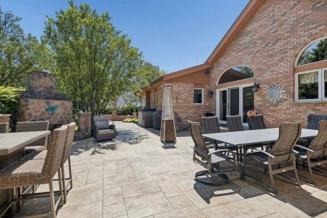 16253 South Regents Road Homer Glen IL 60491