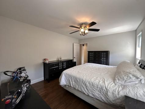 10021 Minnick Avenue Oak Lawn IL 60453