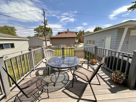 10021 Minnick Avenue Oak Lawn IL 60453