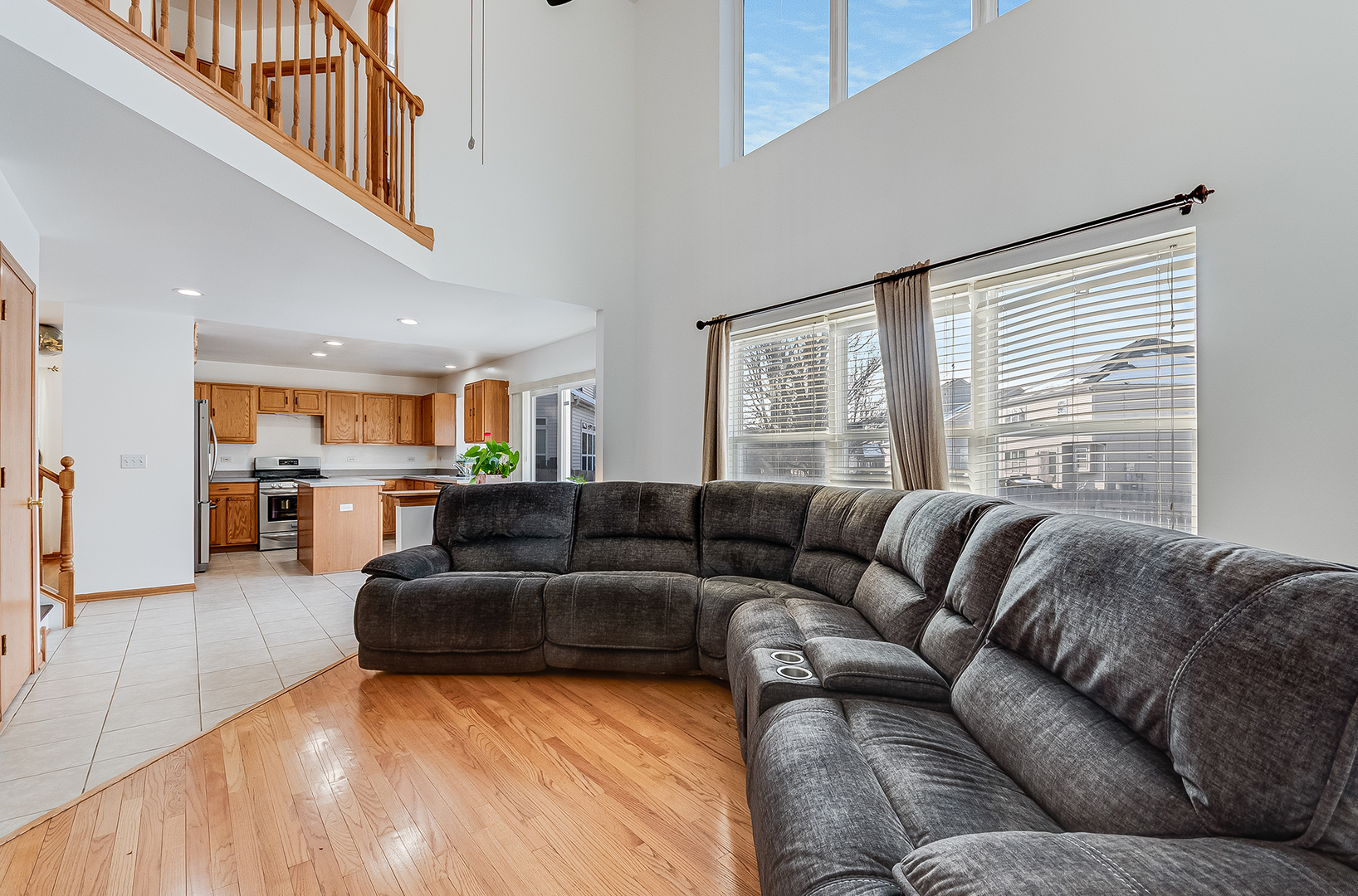 1544 Suncrest Lane Bolingbrook IL 60490