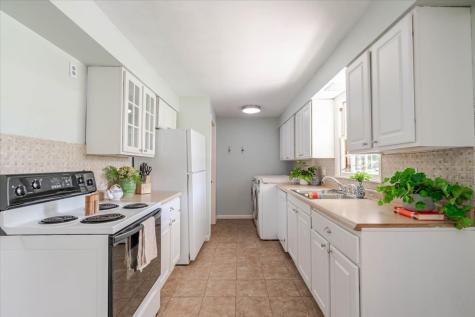 921 Vale Street Bloomington IL 61701
