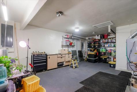 921 Vale Street Bloomington IL 61701